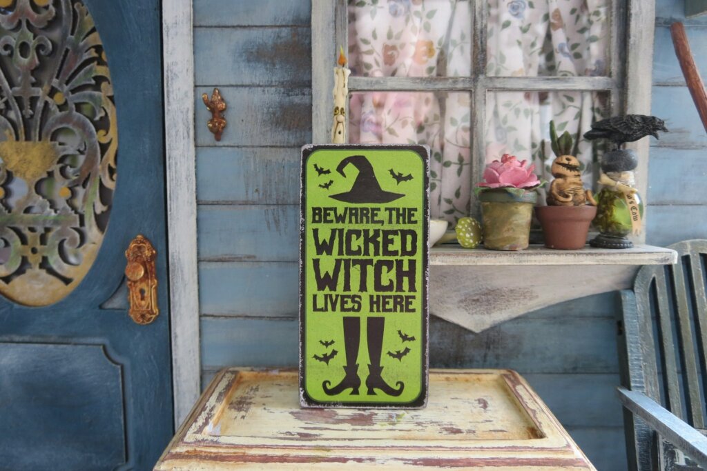 witchy-decor-ideas